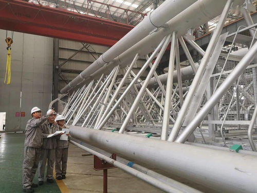 東鼎公司優(yōu)化生產(chǎn)布局 300平方米生產(chǎn)空間新規(guī)劃與6套泵塔存儲(chǔ)龍門(mén)架全面投用，助力橡膠防塵套制造效率提升